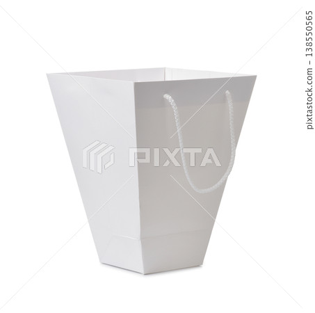 White paper flower bouquets bag 138550565