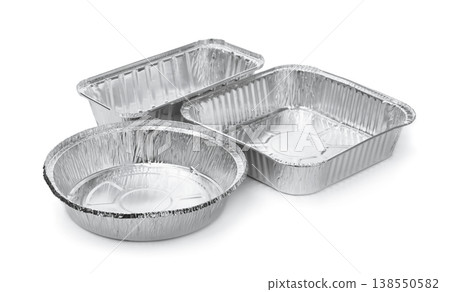 Various disposable aluminium foil baking dishes 138550582