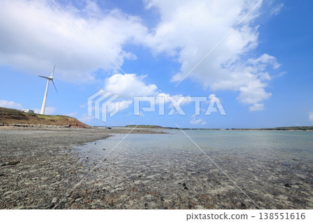 風力發電機 澎湖海岸 白沙 台灣 風力發電機 澎湖海岸 白沙 台灣 138551616