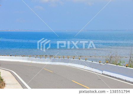 公路旅行 二崁海濱 西嶼 澎湖 台灣 公路旅行 二崁海濱 西嶼 澎湖 台灣 138551794
