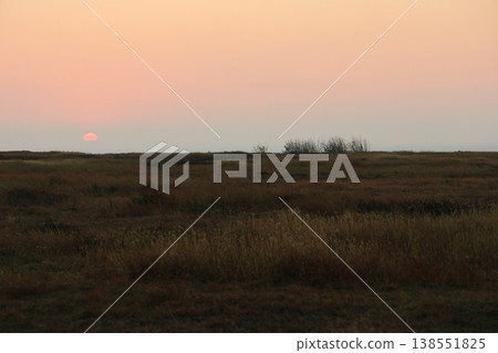 Wai'an Grassland, Sunset, Xiyu Island, Penghu, Taiwan Wai'an Grassland, Sunset, Xiyu Island, Penghu, Taiwan 138551825