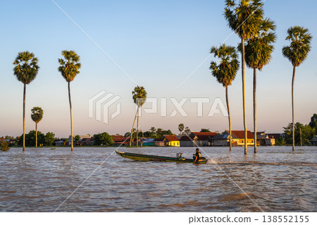 Bugis fisherman's boat at sunset on Lake Tempe, Sulawesi, Indonesia 138552155