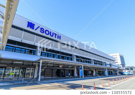 Terminals at Osaka International Airport (Itami Airport) 138555572