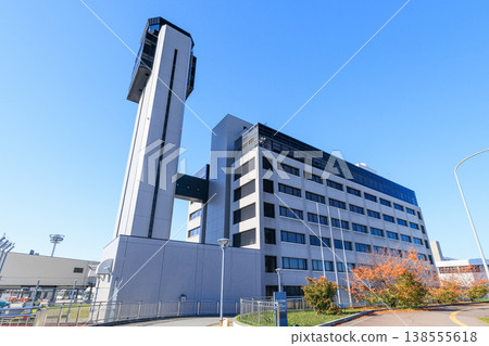Control tower at Osaka International Airport (Itami Airport) 138555618