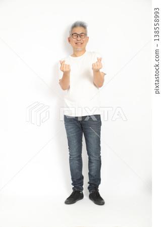 Mini Heart Gesture 138558993