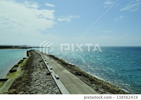 旅途中看到的海景 旅途中看到的海景 138562419