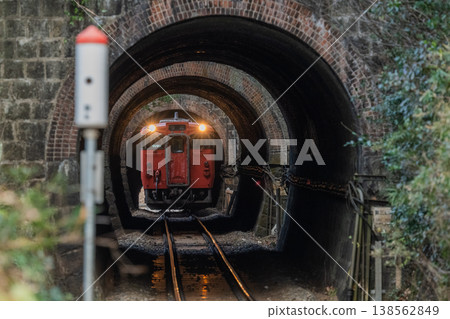 地方鐵路的魅力：蓋比線－三個連續的隧道 138562849