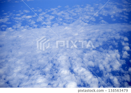 旅行的天空 138563479