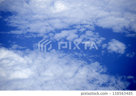 旅行的天空 138563485
