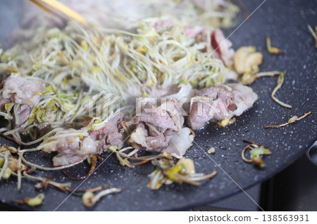 Stir fry Stir fry 138563931