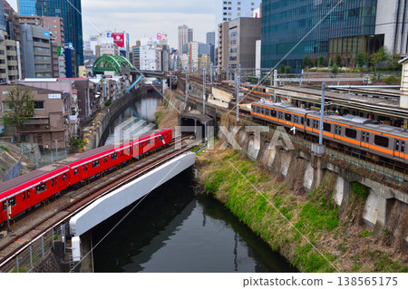 Cityscape, Tokyo, Ochanomizu 138565175