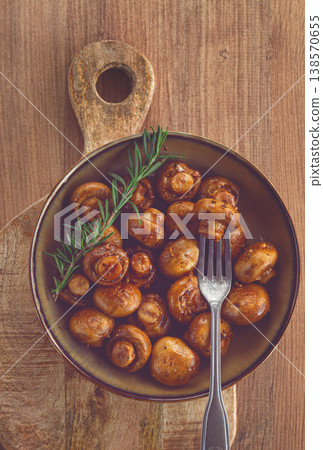 fried mushrooms, with spices, in soy sauce, vegetarian food, homemade, no people, fried mushrooms, with spices, in soy sauce, vegetarian food, homemade, no people, 138570655