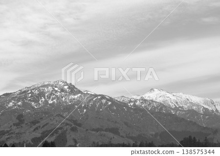 Snow-covered mountains in Niigata, Japan Snow-covered mountains in Niigata, Japan 138575344