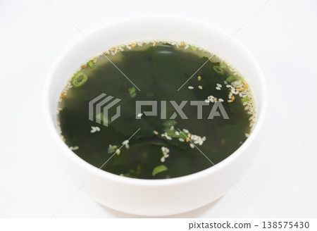 Wakame soup Wakame soup 138575430