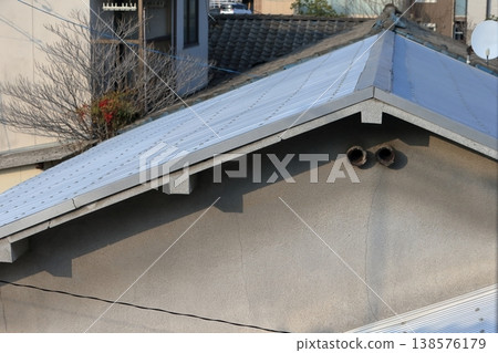 瓦楞屋頂圖像 瓦楞屋頂圖像 138576179
