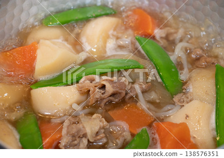 Nikujaga (Japanese meat and potato stew) preparation Nikujaga (Japanese meat and potato stew) preparation 138576351
