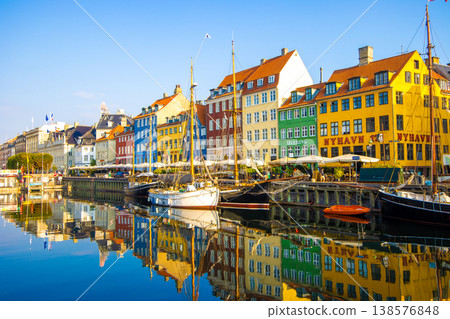 哥本哈根的Nyhavn 哥本哈根的Nyhavn 138576848