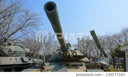 105mm rifled gun of the Japan Ground Self-Defense Force Type 74 tank 105mm rifled gun of the Japan Ground Self-Defense Force Type 74 tank 138577383