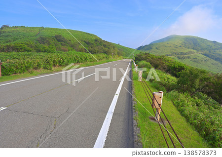 Izu Peninsula, Izu Mountain Ridge Trail, West Izu Skyline and Mount Daruma 138578373