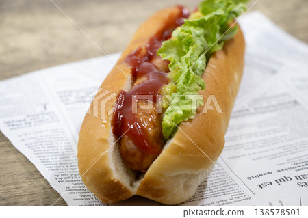 hot dog hot dog 138578501