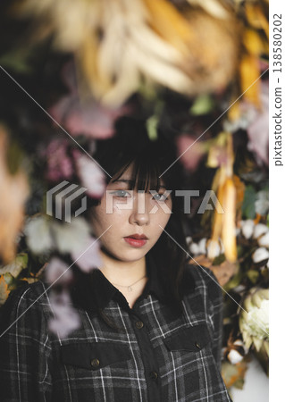 花中女子 花中女子 138580202