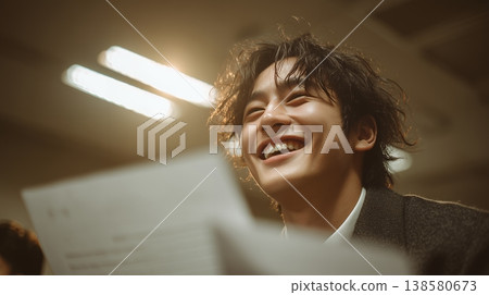 Businessmen having a meeting 138580673