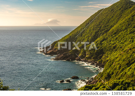Fishing spot Senrokubana, Yakushima, where gods reside (Summer) 138581729