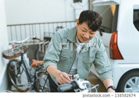 Mobile bicycle repair service Mobile bicycle repair service 138582674