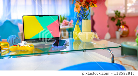 Laptop and vase on the desk: Happy Pop Laptop and vase on the desk: Happy Pop 138582915