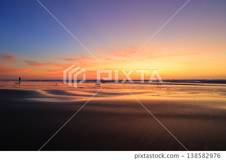 beautiful beach sunrise beautiful beach sunrise 138582976