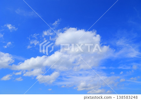 Blue sky and white clouds Blue sky and white clouds 138583248