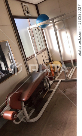 Muscle training Muscle training 138583327