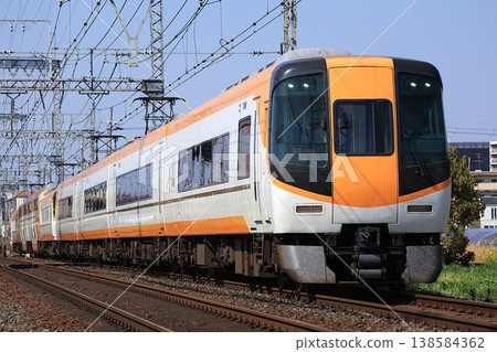 [Kintetsu] 22000 series ~ACE~ + 30000 series ~Vista EX~ Limited Express (Osaka Line: Onchi - Hozenji) 138584362