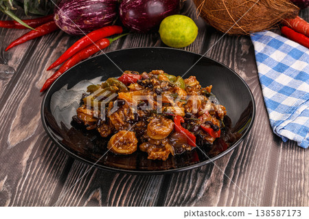 Squid with vegetables in oyser sauce Squid with vegetables in oyser sauce 138587173