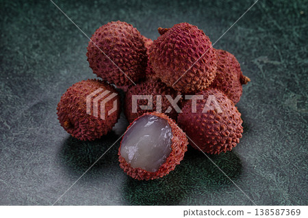 Tropical sweet juicy lichee fruit 138587369