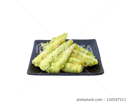 Tempura made with bamboo shoots (Japanese bamboo) [White background, cutout] 138587511