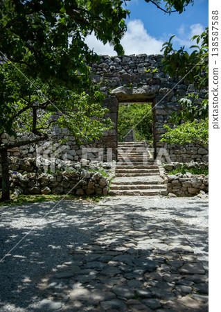 今歸仁城跡 - 平門 今歸仁城跡 - 平門 138587588