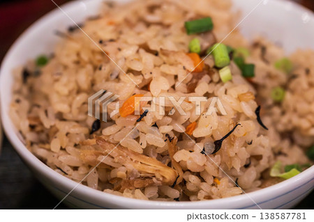 道地日本沖繩風味炊飯特寫 138587781