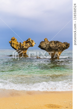 Heart rock in Okinawa Kuri-yuri Tinh Beach Heart rock in Okinawa Kuri-yuri Tinh Beach 138588524