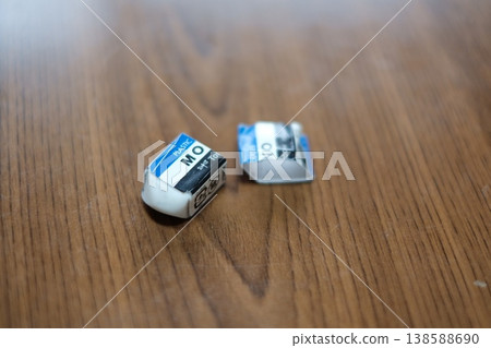 一塊用過的橡皮 一塊用過的橡皮 138588690