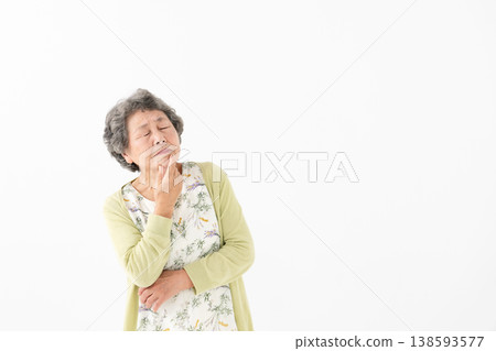Worried senior woman Worried senior woman 138593577