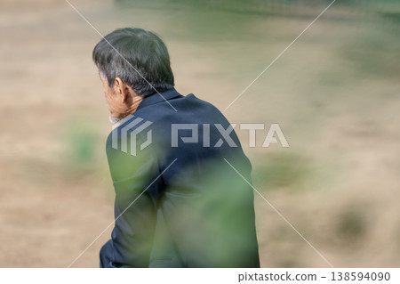 沮喪的商人 138594090
