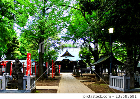 【東京】雜司谷的春天:傍晚的貴岸茂神堂 【東京】雜司谷的春天:傍晚的貴岸茂神堂 138595691