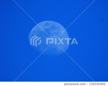 中午的月亮 中午的月亮 138595840