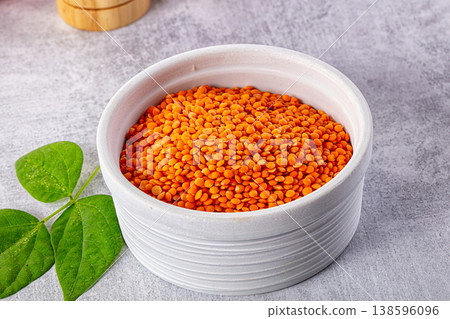 Raw dry red lentil in the bowl 138596096