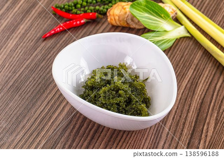 Vegan sea grapes green seaweed Vegan sea grapes green seaweed 138596188