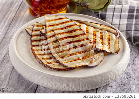 Vegan cuisine - grilled eggplant slices 138596261