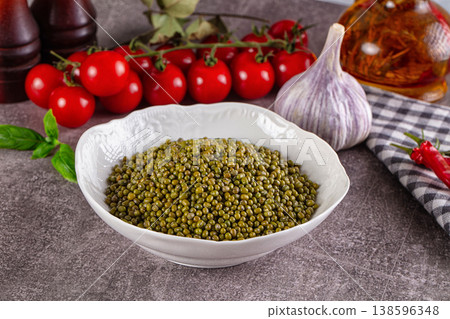 Raw dry mash green beans Raw dry mash green beans 138596348