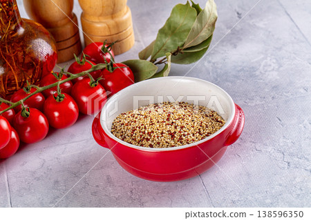 Dry raw quinoa seeds heap Dry raw quinoa seeds heap 138596350
