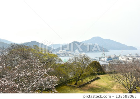 從宇和島城到宇和島港 138598065